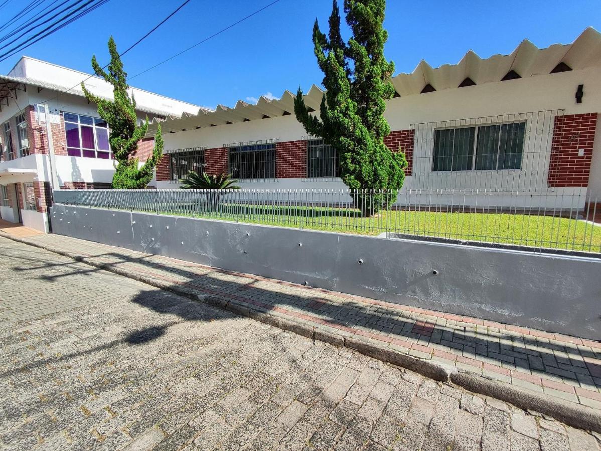 Villa Bilac - Studios Proximo A Vila Germanica Bairro Da Velha Blumenau Eksteriør bilde